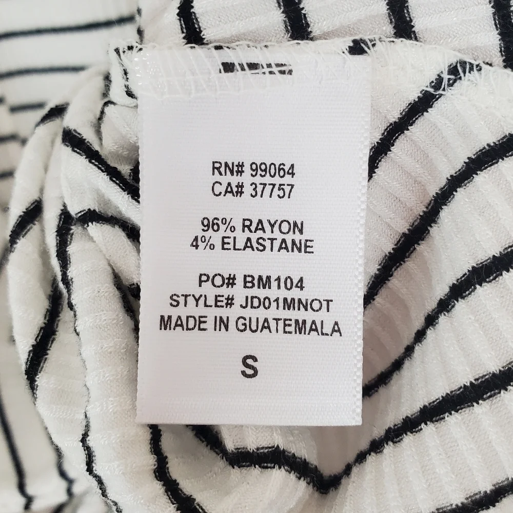 NWT Billabong Nothing To Hide T-shirt Dress Small Navy White - Picture 5 of 5